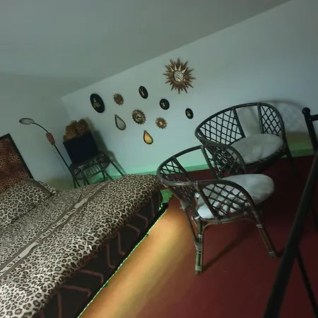Hébergement de vacances La Folle Parenthese *