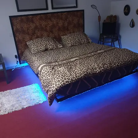 La Folle Parenthese Vakantiehuis Vireux-Molhain